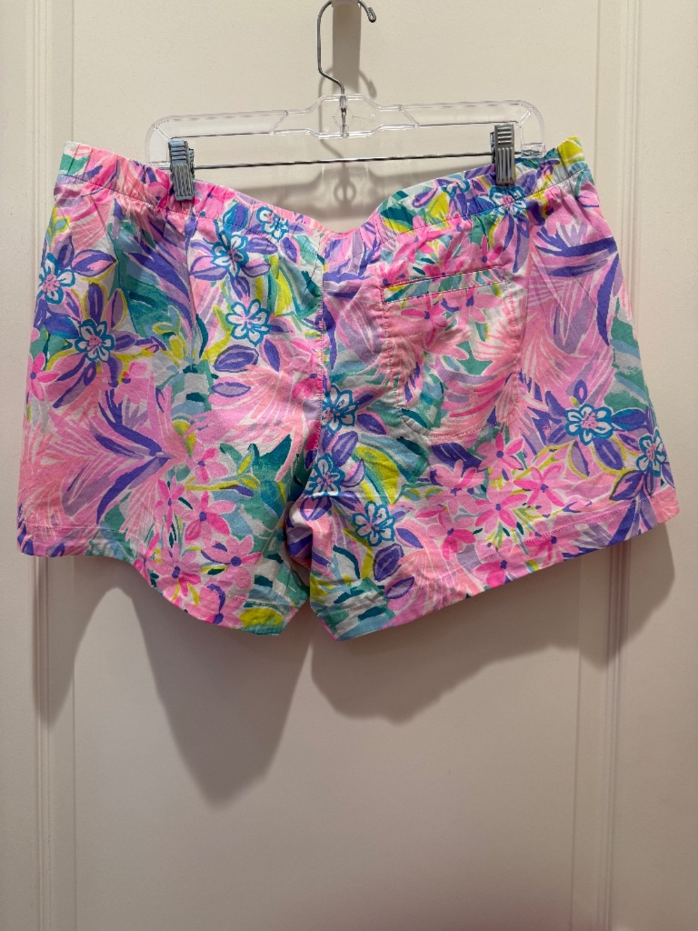 Lilly Pulitzer NWT Pull-On Shorts XL